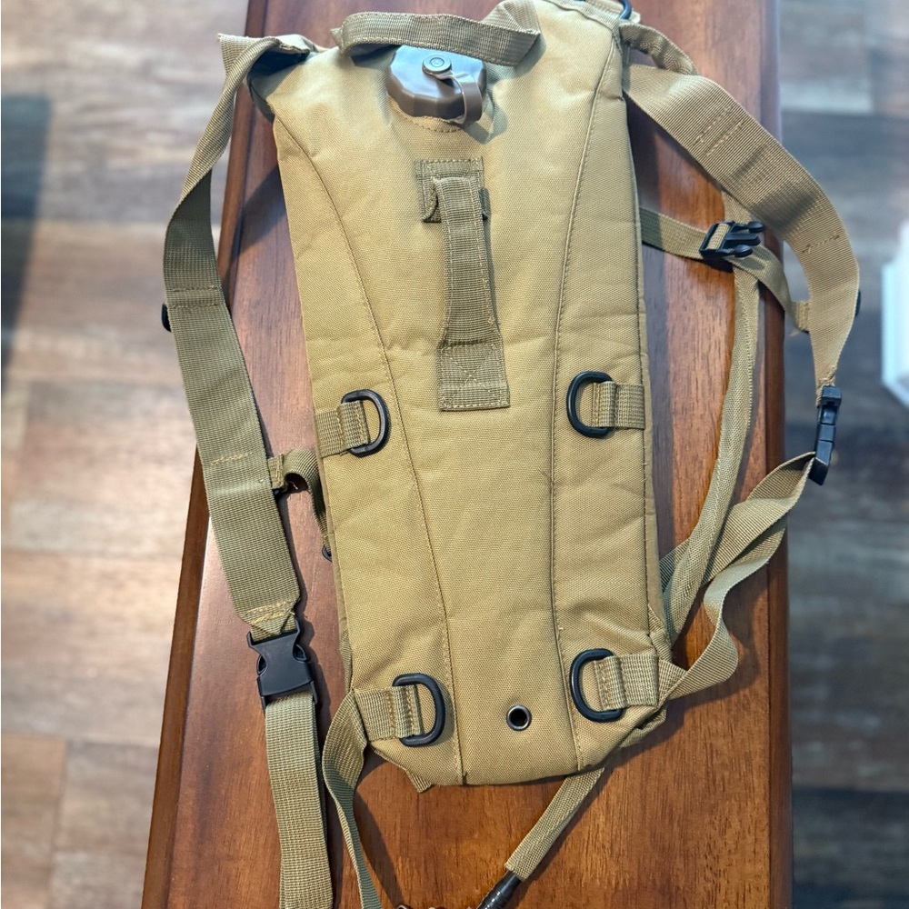 KMS hydration backpack